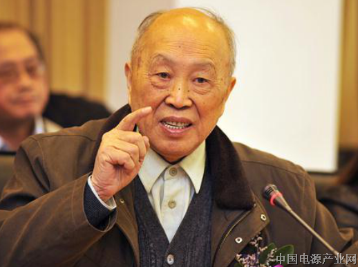 杨裕生： 补贴与续航里程挂钩将影响动力电池安全性