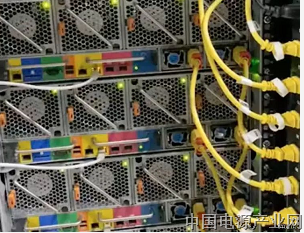 自锁电源线，在数据中心的作用